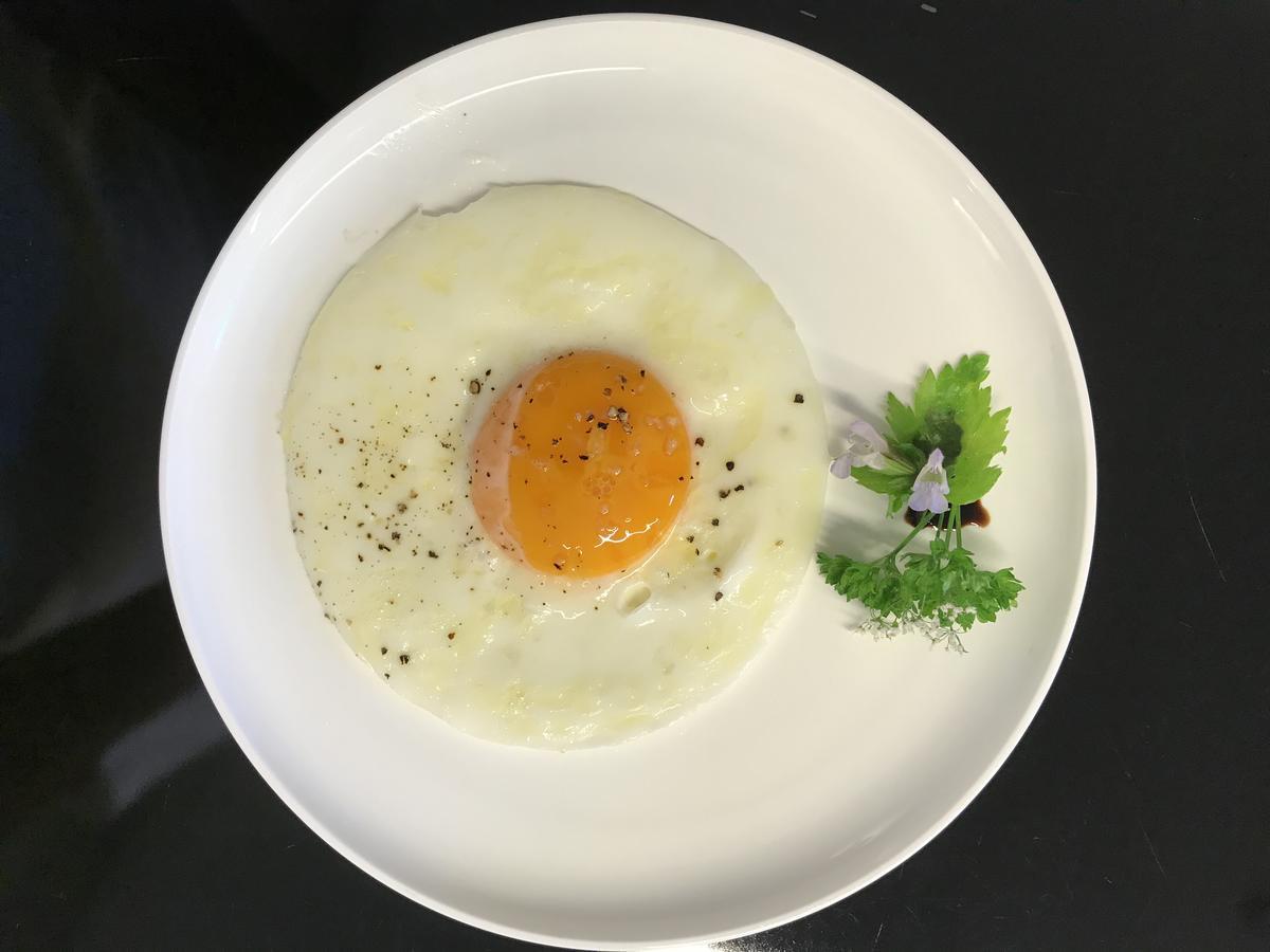 Tour Sarrazine De Montaren B&B 외부 사진